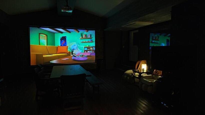 ホテル Hakone Gora Guam Dog