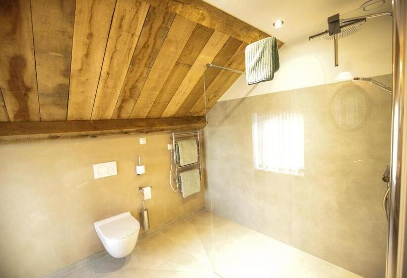 בית מלון כפרי Hof Van Kleeberg