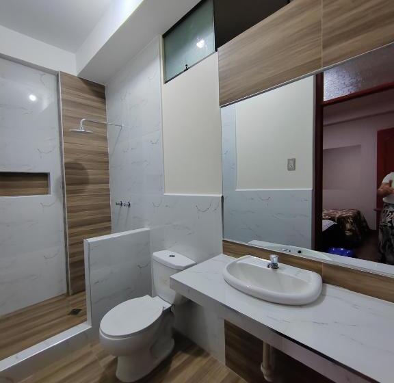 Отель Hostal Bryan