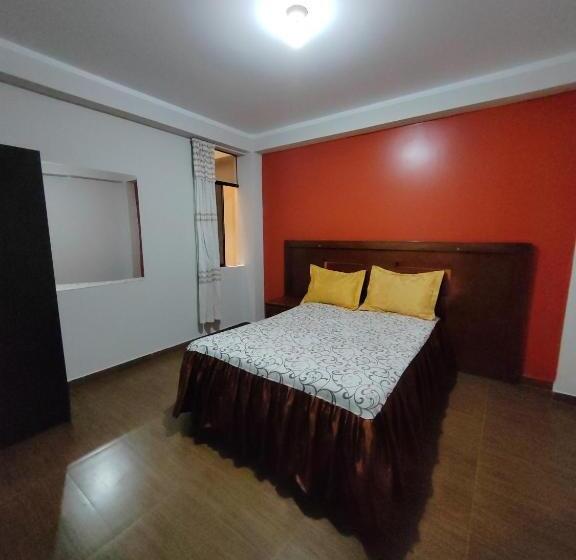 Отель Hostal Bryan