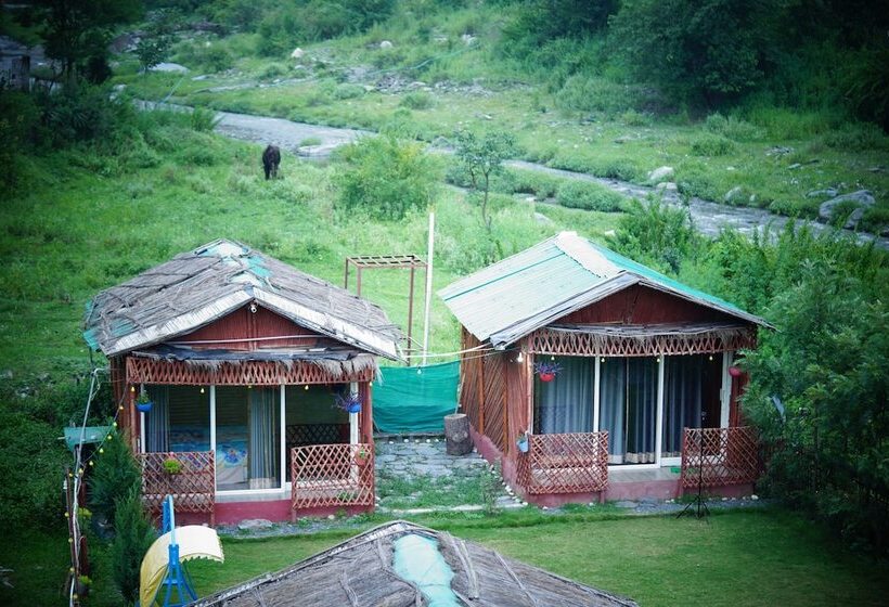 ホテル Kainaat A Riverside Homestay