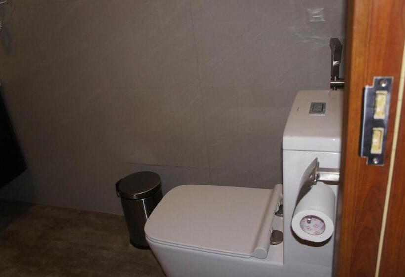 Отель La Casa Lindula