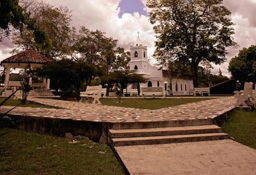 فندق La Pintada Inn