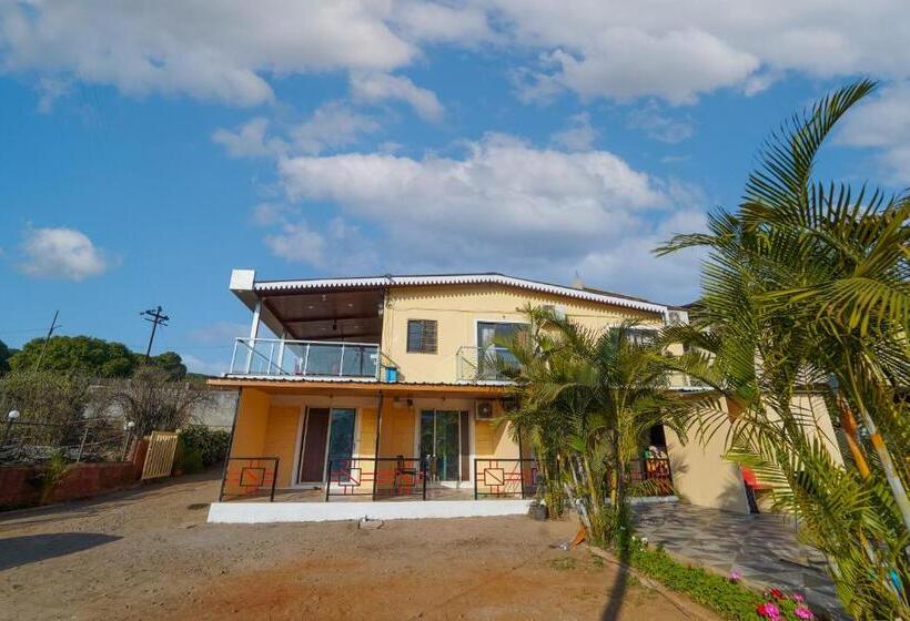 Отель Lingmala Greens Villa