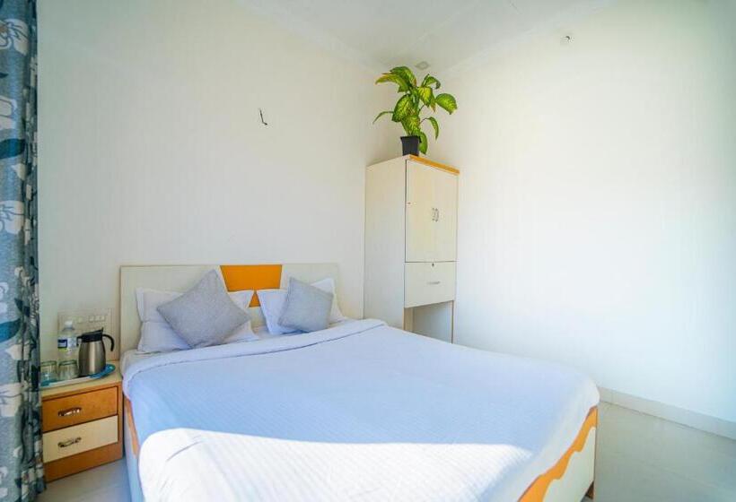 Отель Lingmala Greens Villa