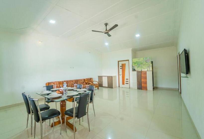 Отель Lingmala Greens Villa