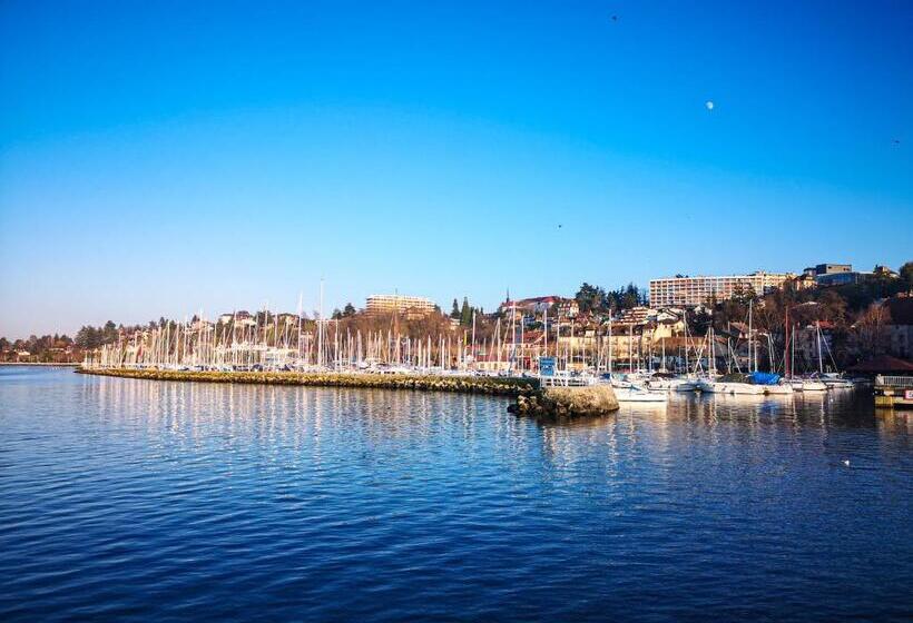 ホテル Léman Holidays   Appartement Hyper Centre