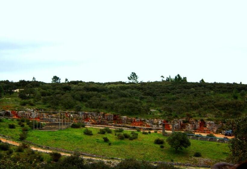 בית מלון כפרי Meio Country House