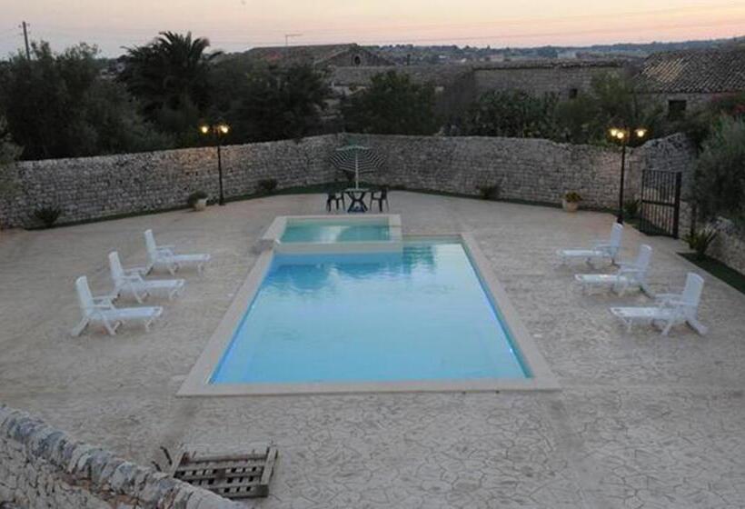 فندق Oasi Di Cava Ispica