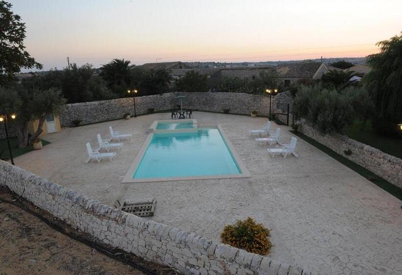 فندق Oasi Di Cava Ispica