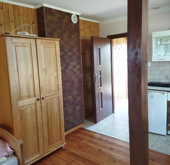 호텔 Pokoje Inulec