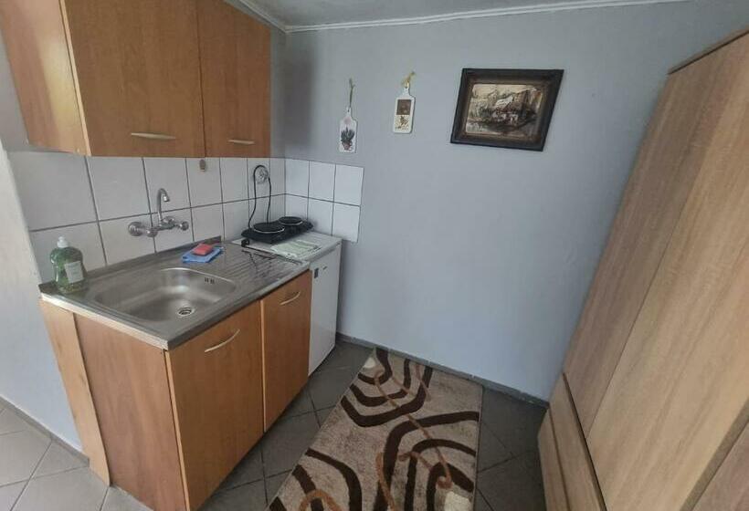 Отель Ranczo Róż Wi Ta