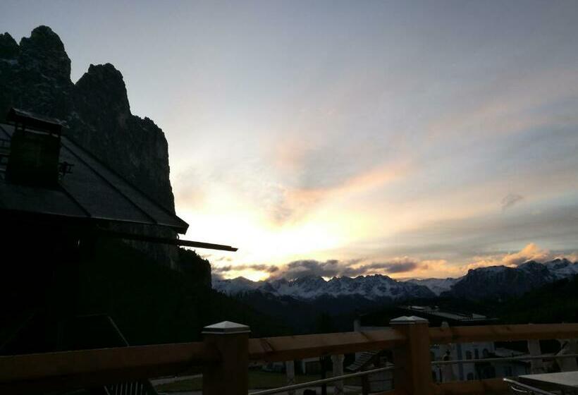 בית מלון כפרי Rifugio Stella Alpina Spiz Piaz Per Escursionisti