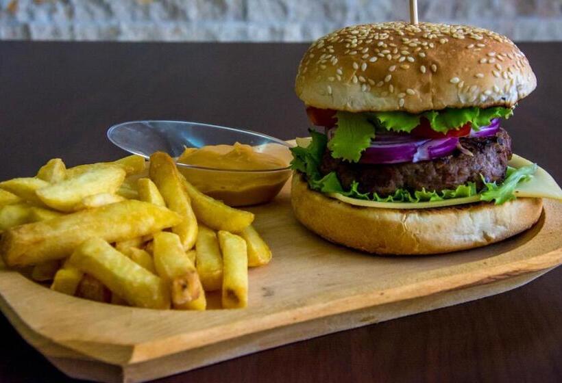 בית מלון כפרי Riga