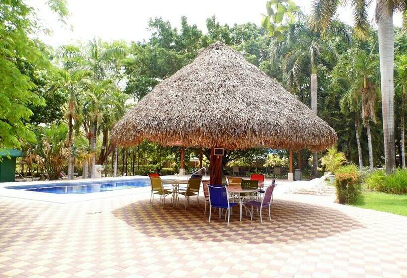 호텔 Rio Tempisque