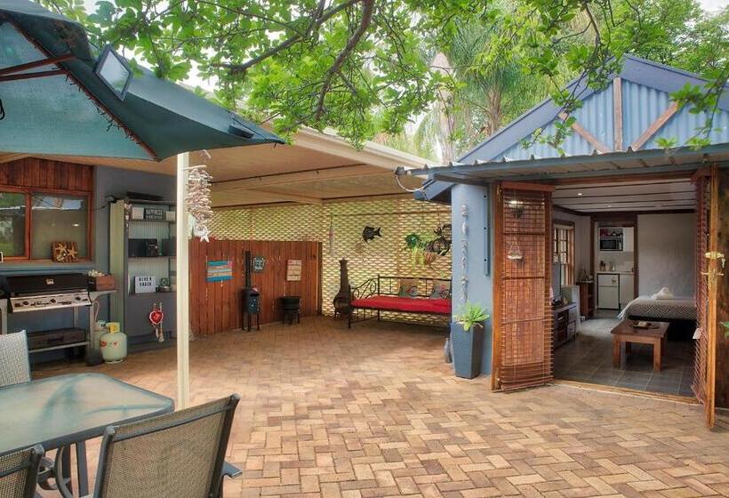 هتل Rivershack Pet Friendly