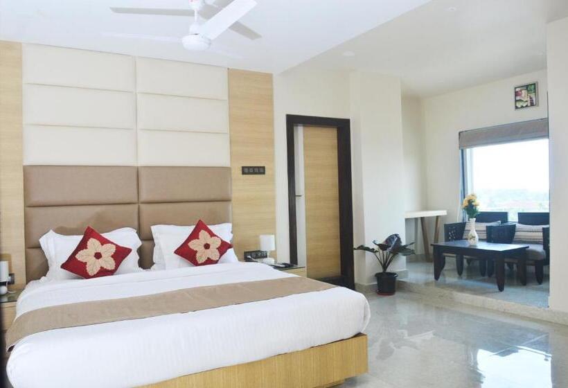 فندق Royal Palace