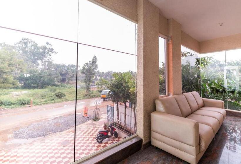 בית מלון כפרי Sandalleaf Park