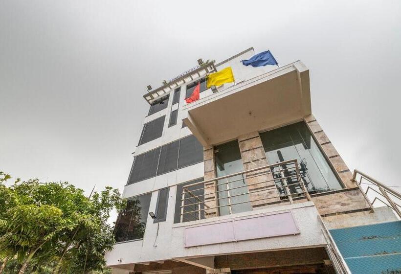 בית מלון כפרי Sandalleaf Park