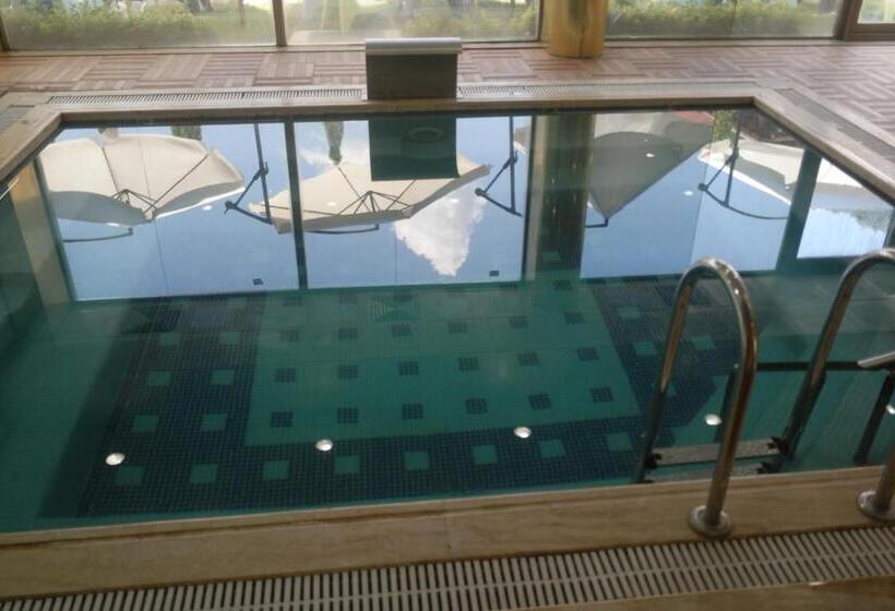 ホテル Sarot Termal Park Resort & Spa   Halal