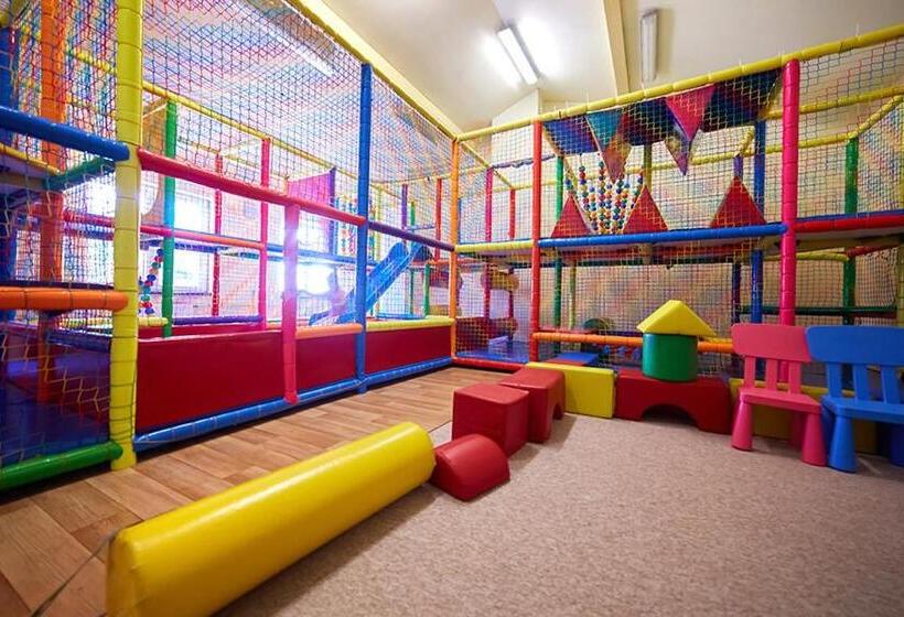 בית מלון כפרי Star Dadaj Resort & Spa