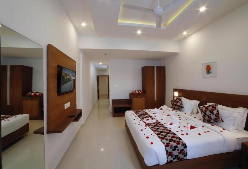 Отель Veetee Mid Town