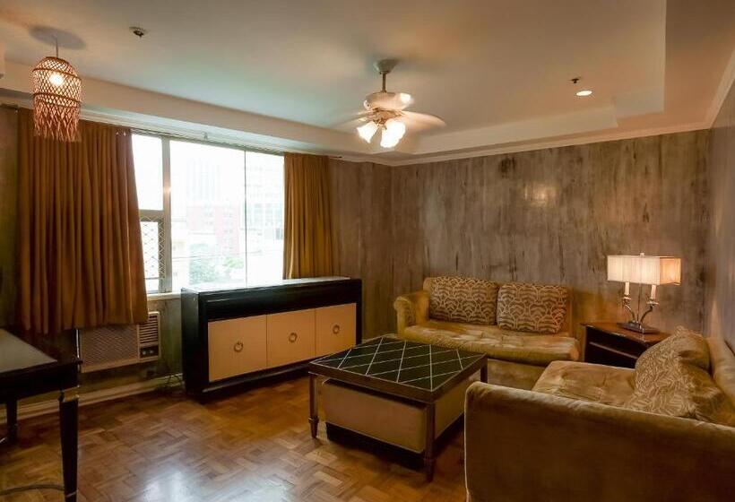 هتل White Banana Manila   New