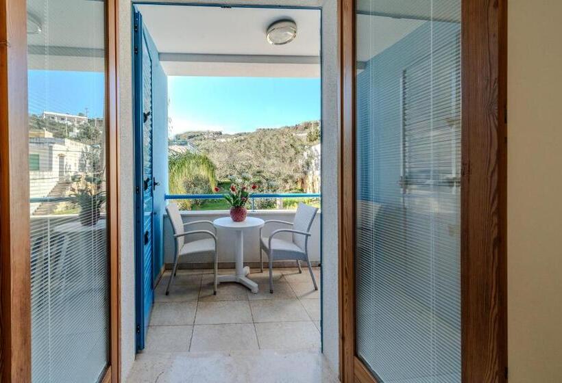 Lo Scalo Bed And Breakfast Marina Di Novaglie