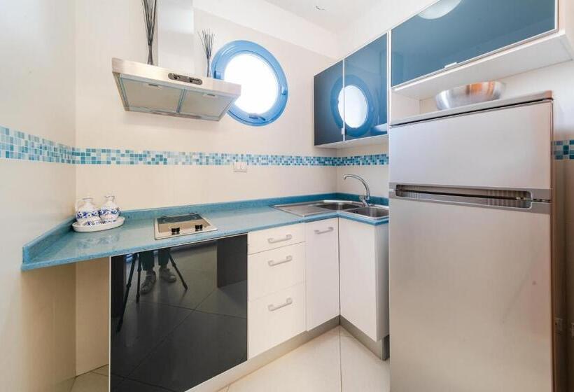 Lo Scalo Bed And Breakfast Marina Di Novaglie