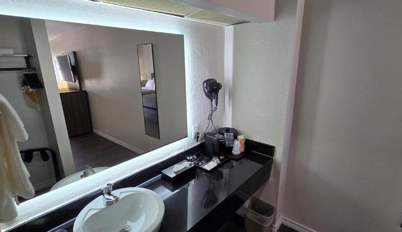 酒店 Quality Inn & Suites Port Lavaca Near Lighthouse Beach