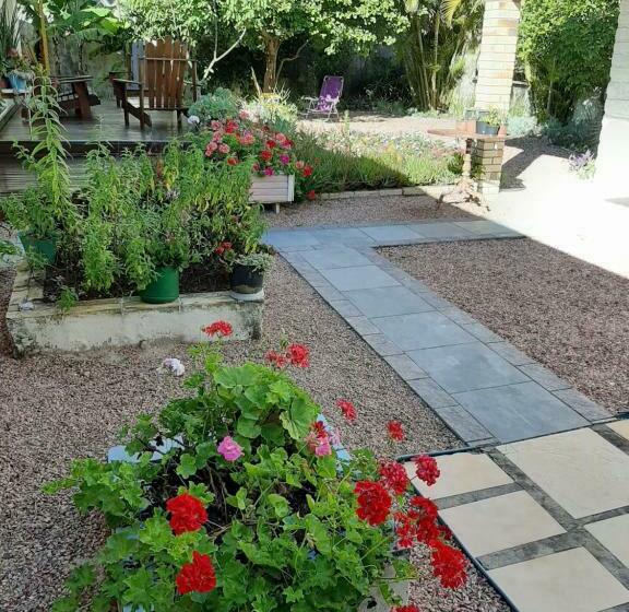 פנסיון Acomodação Recanto Das Flores Stúdio Com Quarto Conjugado