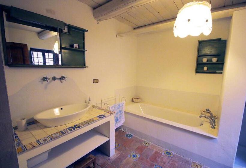 פנסיון Al Casolare