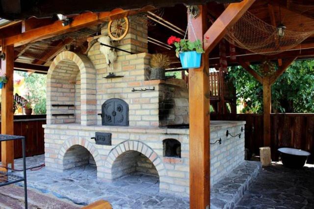 ペンション Alba Regia Pansion Egri