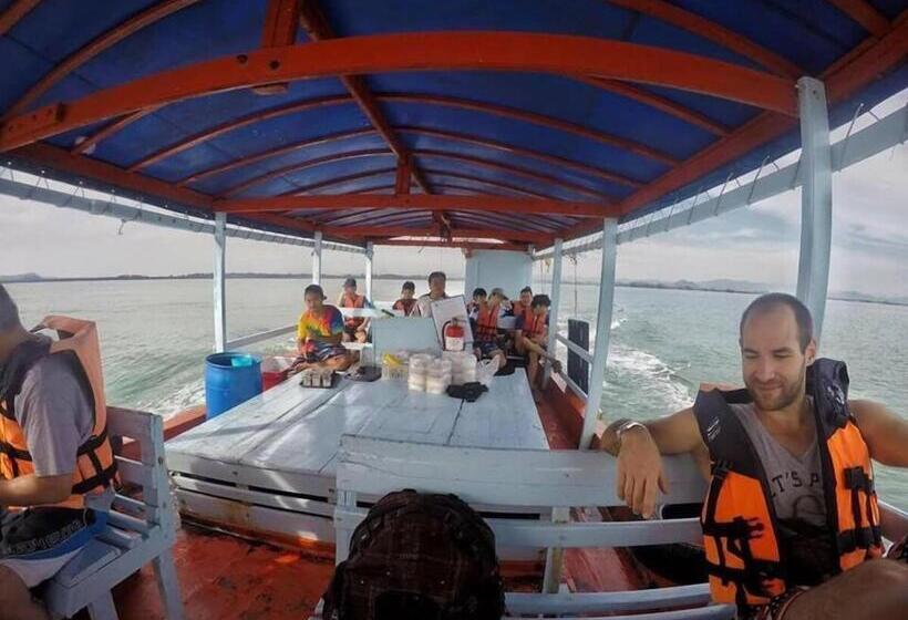 פנסיון Atmyhomestay Bangsaphan