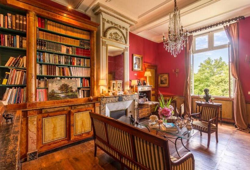 פנסיון Chateau D Estrac