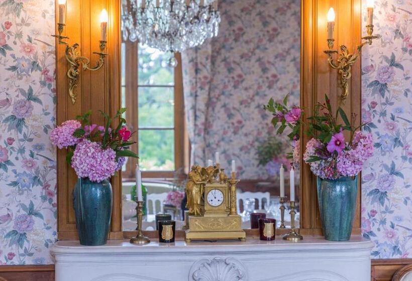 بنسيون Chateau D Estrac