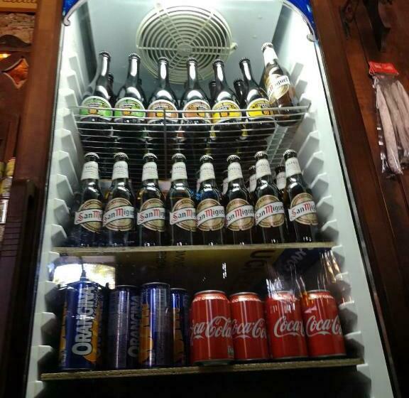 ペンション El Castell Embruixat