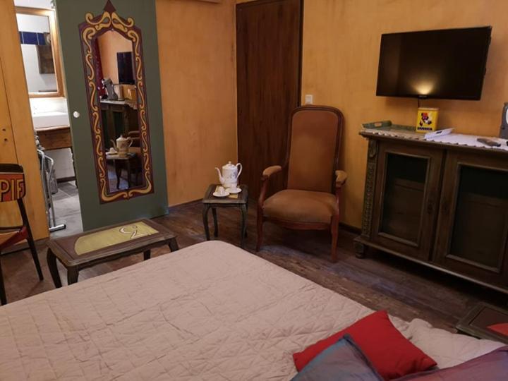 ペンション El Castell Embruixat