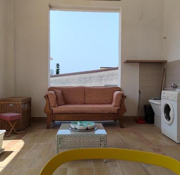 膳宿费 G&g Holidays