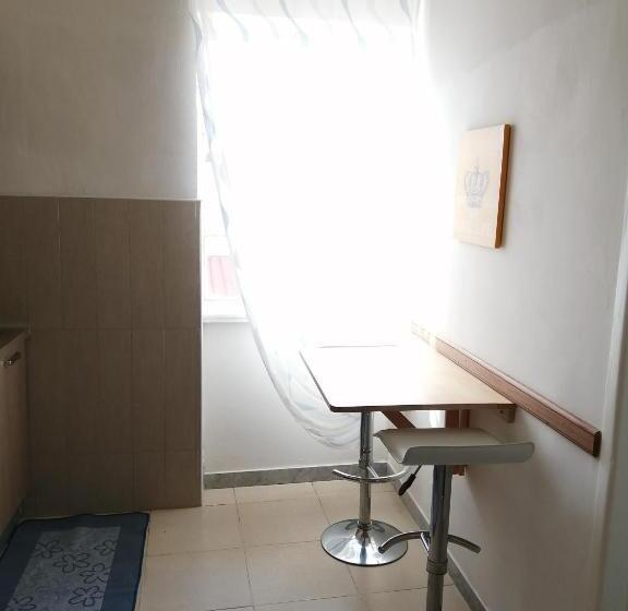 ペンション G&g Holidays