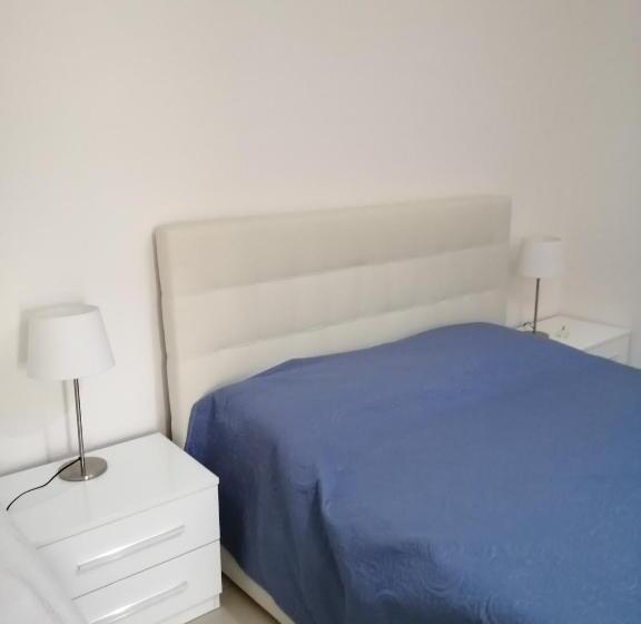 ペンション G&g Holidays