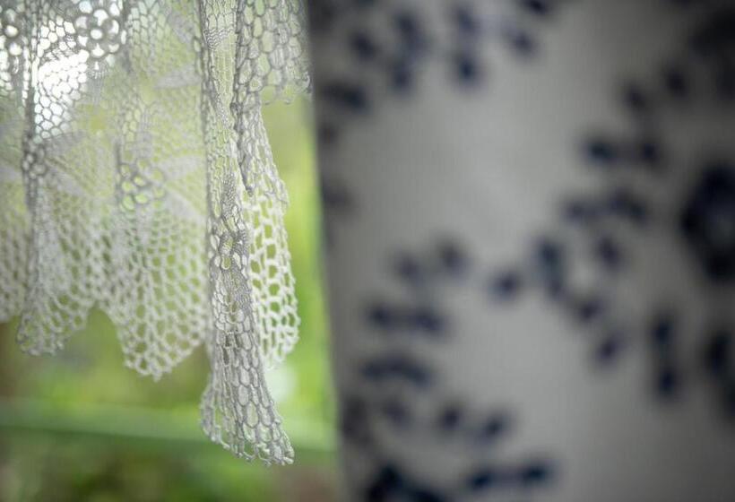 بنسيون Green Chalet