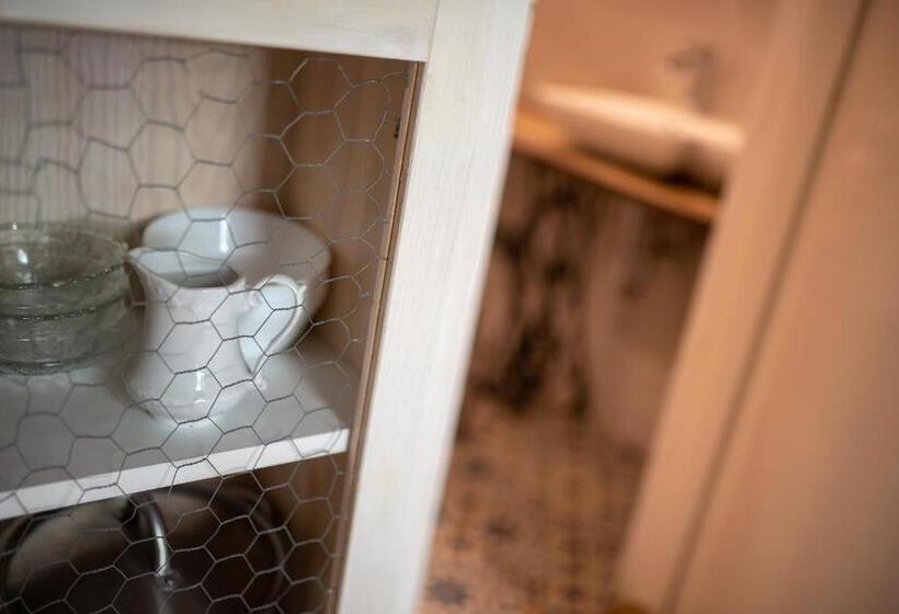 بنسيون Green Chalet