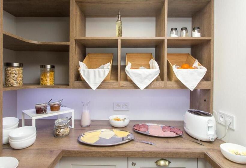 ペンション Guesthouse Yes In Bodice