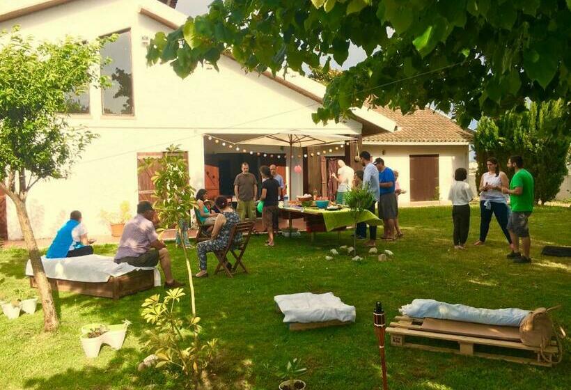 Пансион Happy Ria House