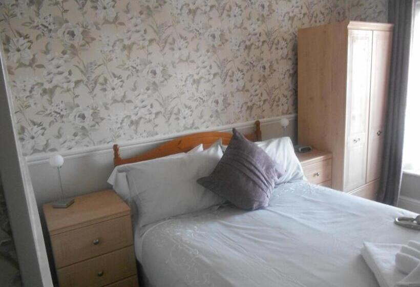 פנסיון Hayes Barton