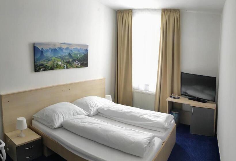 膳宿费 Penzión žabokrek U Hoffera