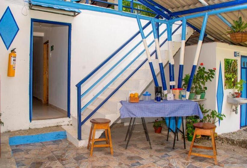 بنسيون Secretos Del Eden