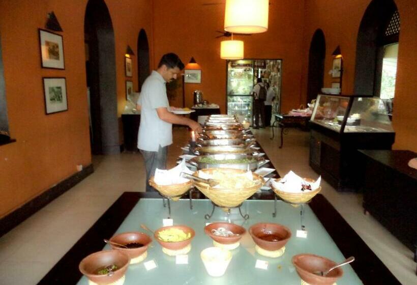 بنسيون The Heritage Ambepussa