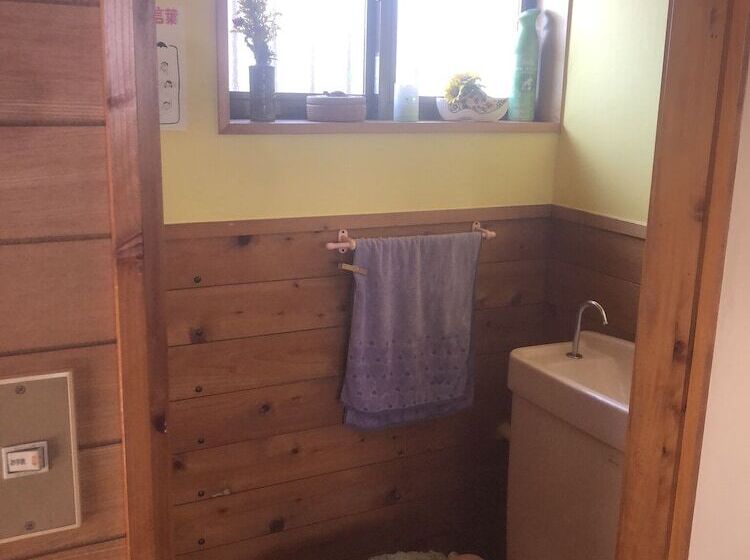 Пансион 民宿とまとハウスtomato House